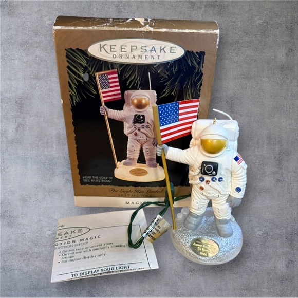 Vintage Neil Armstrong Hallmark Christmas Ornament The Eagle Has Landed - Picture 1 of 8
